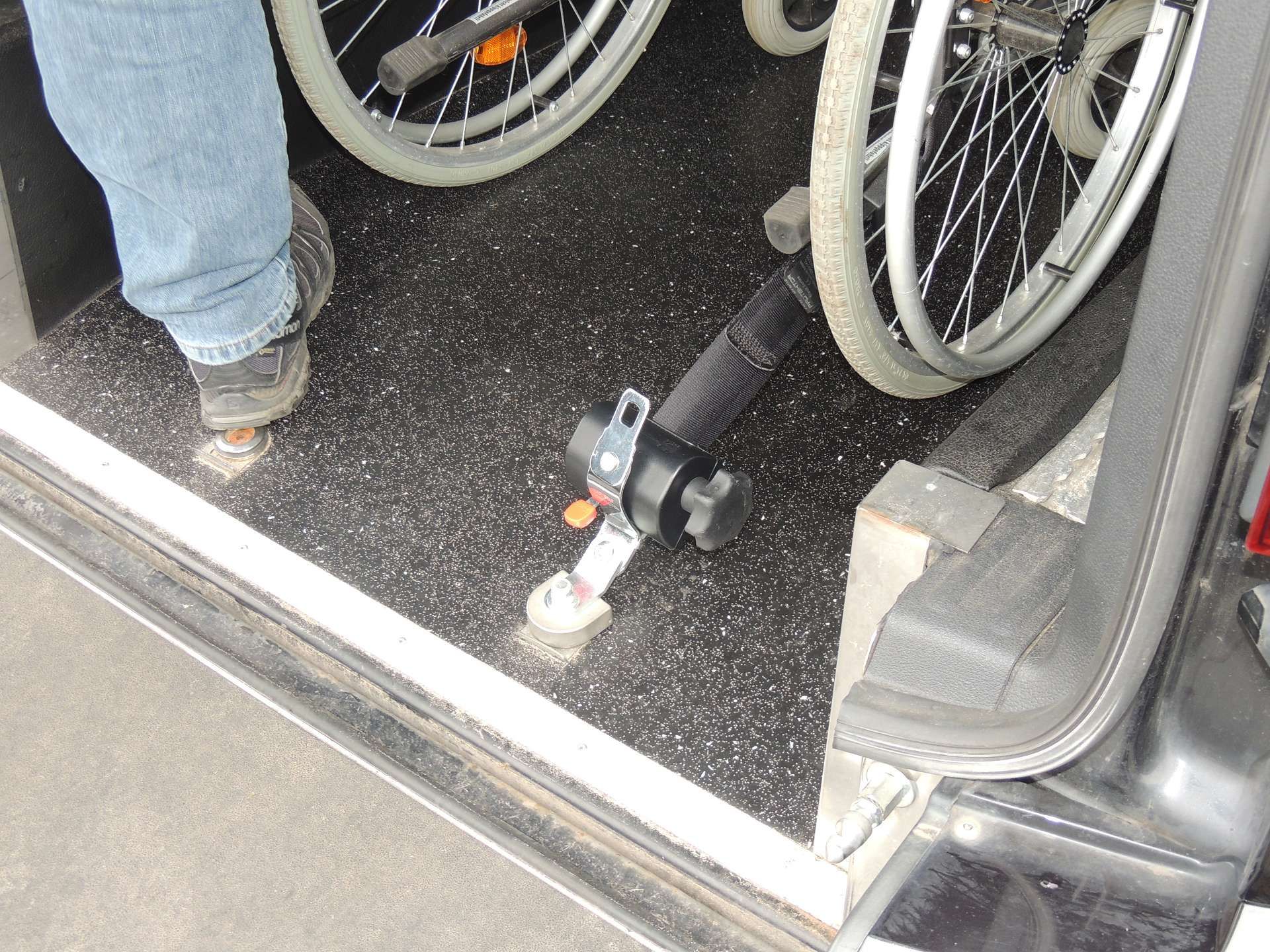 Taxi für Rollstuhlfahrer Elsfleth, Lemwerder & Berne