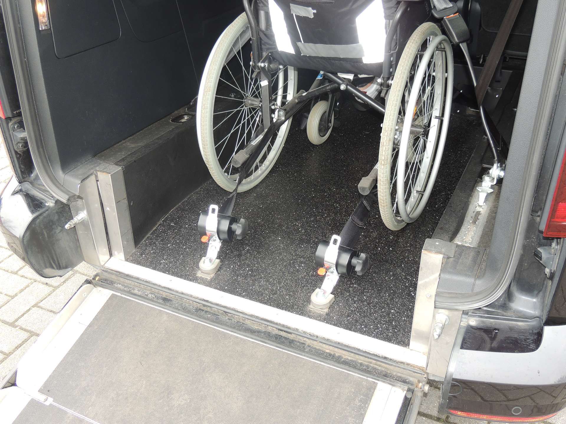 Taxi für Rollstuhlfahrer Elsfleth, Lemwerder & Berne