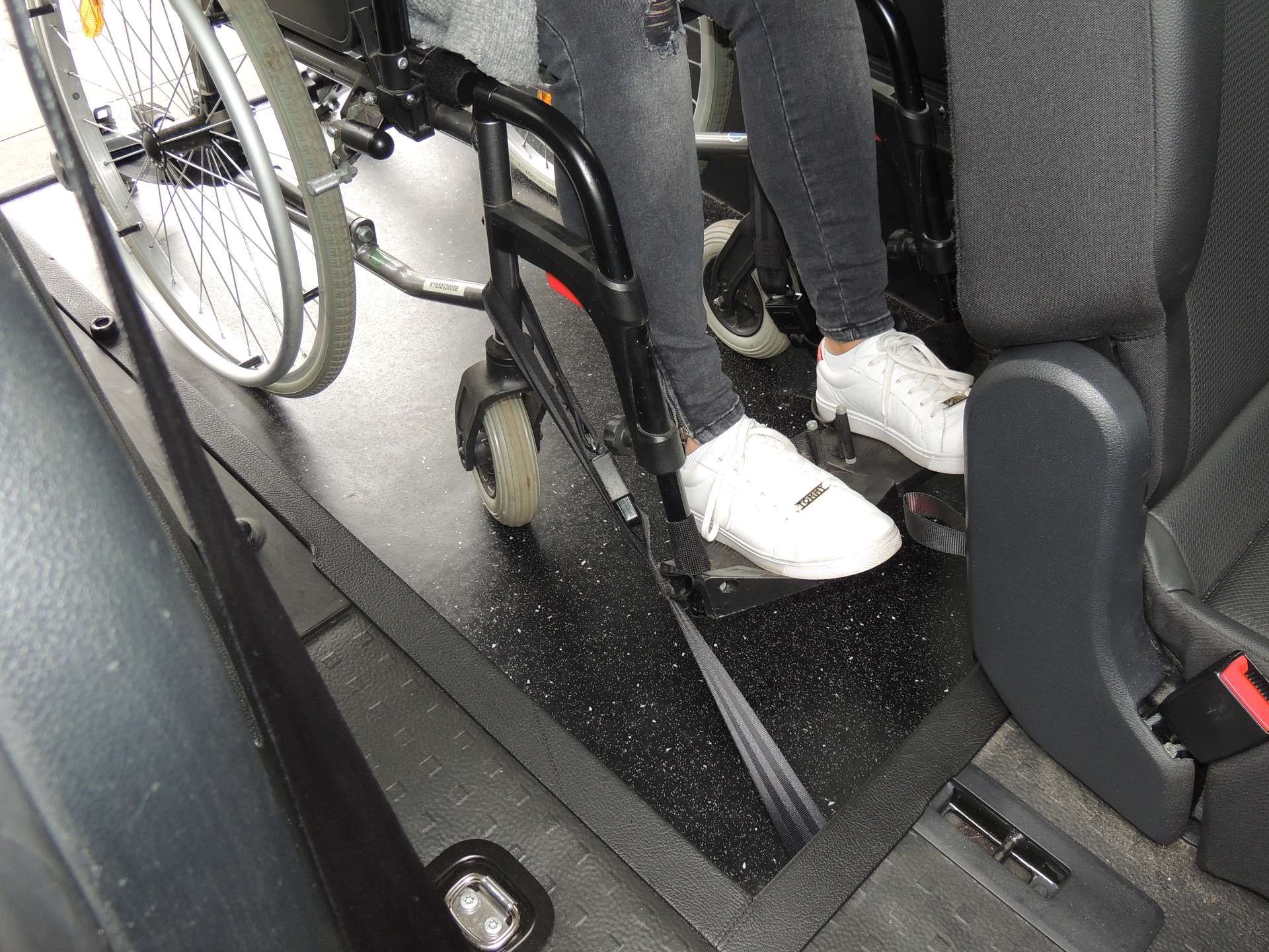 Taxi für Rollstuhlfahrer Elsfleth, Lemwerder & Berne